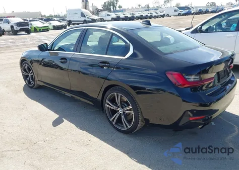 2022 BMW 330I z USA, uszkodzony, nr VIN 3MW5R1J00N8C53880